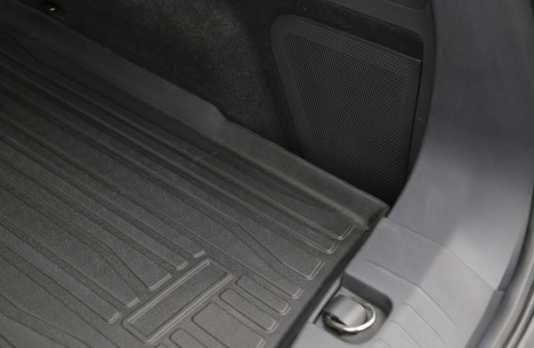 Ford Mustang Mach-E – kofferbakmat met opstaande rand – productafbeelding 4